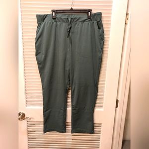 Yoga Size 1X Women/Man Pant